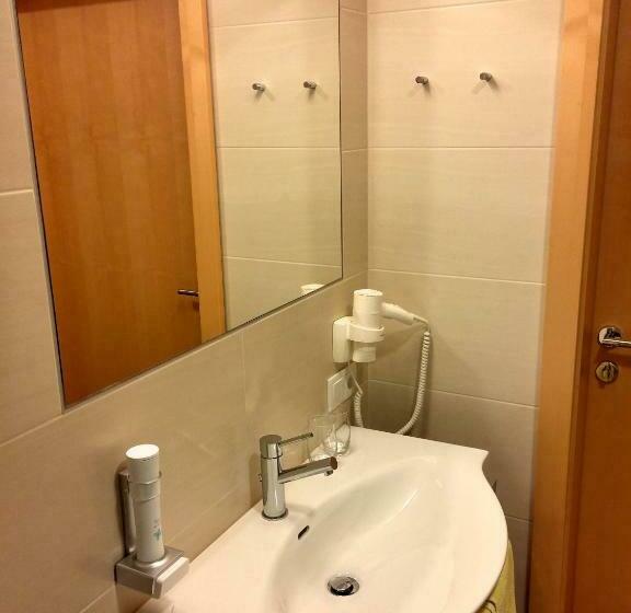 חדר דלוקס, Eckbergerhof