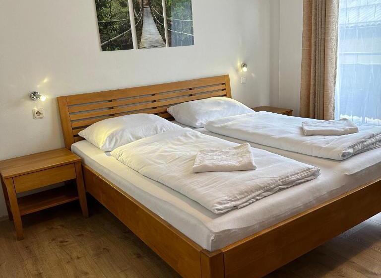 חדר סטנדרט, Haus Maria