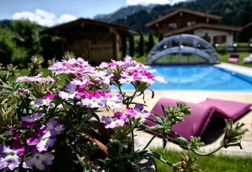 شقة غرفة واحدة, Home Suite Home