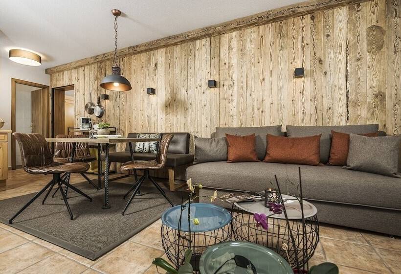 침실 2개 아파트, Montana Apartments