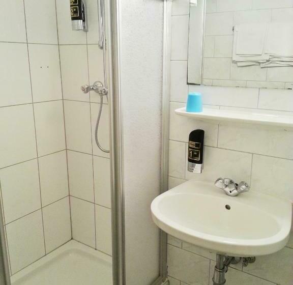 标准单人间, Pension Weisses Lamm