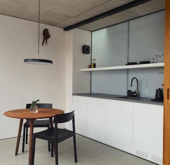 סטודיו סופריור, Dot Sofia Apart