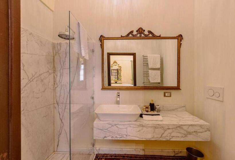 침실 2개 주택, Castello Di Casalborgone