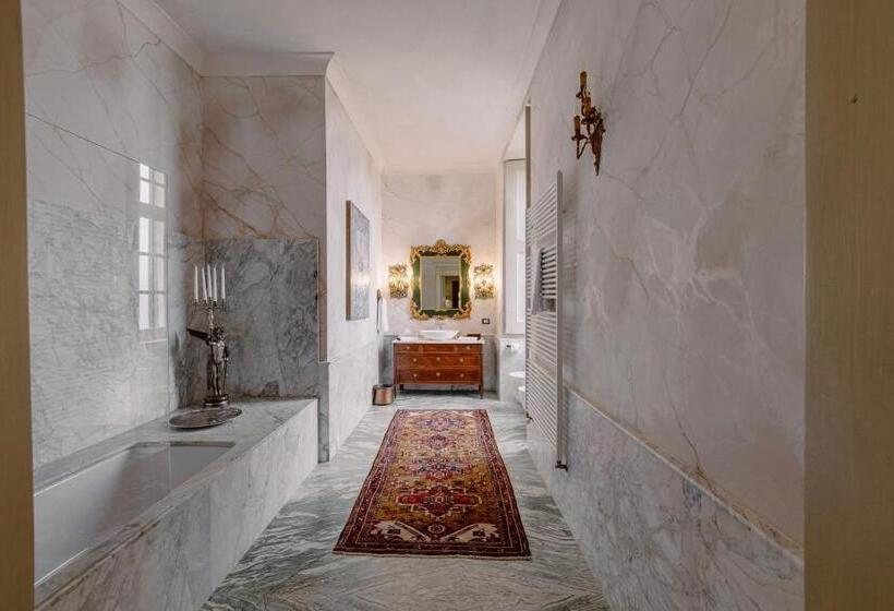 산전망 주니어 스위트, Castello Di Casalborgone