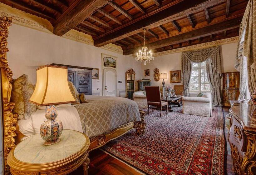디럭스 스위트 킹 침대, Castello Di Casalborgone