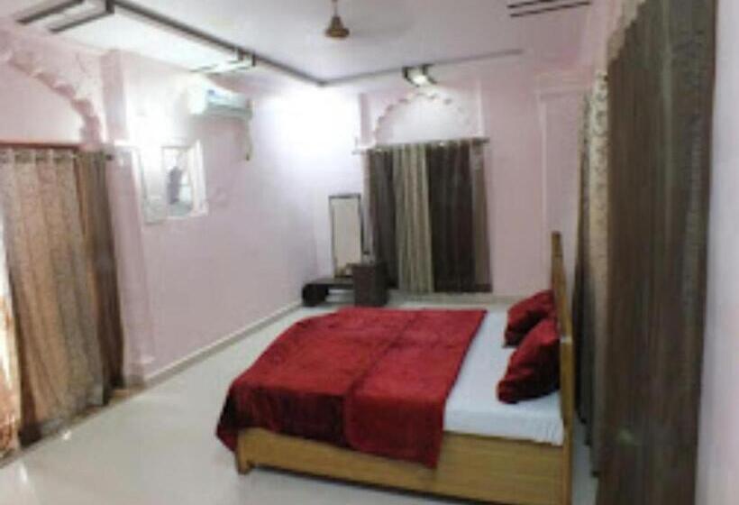 デラックスルーム, Kila The Heritage Palace, Kothi