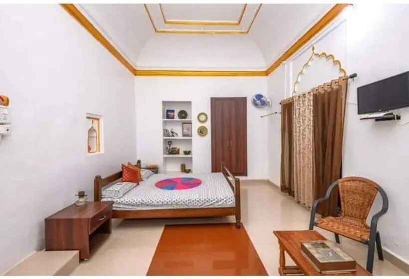 デラックスルーム, Kila The Heritage Palace, Kothi