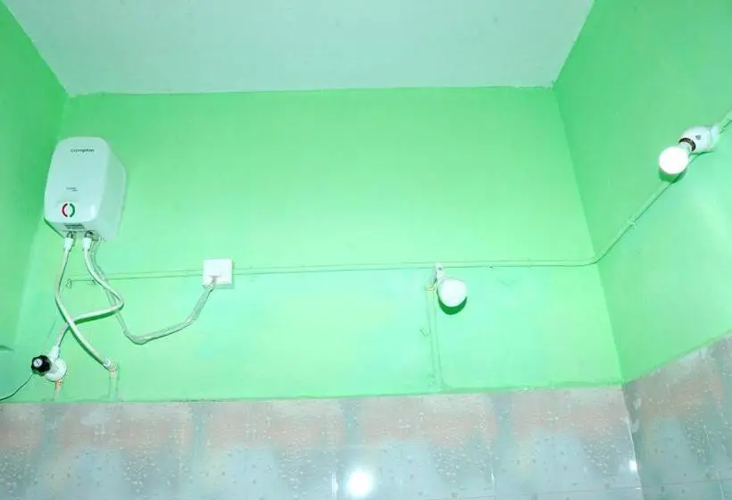 Standard Kolmen Hengen Huone, Vr Residency