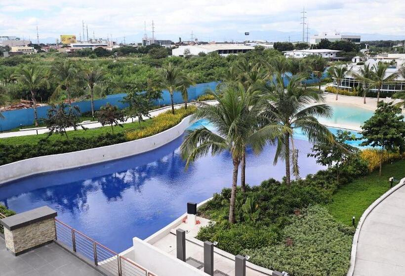 إستوديو ديلوكس, Kozen At Azure North Pampanga