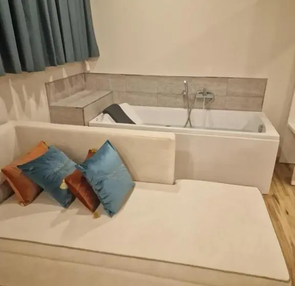 Standard-studio, Palace Hotel De Midões
