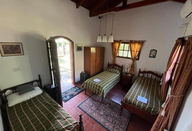 خانه 2 خوابه, Casa Los Agapantos