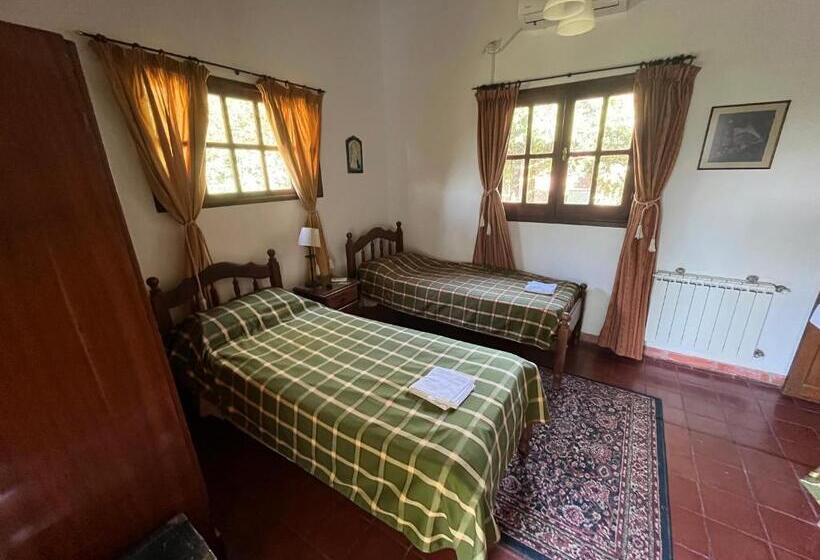 خانه 2 خوابه, Casa Los Agapantos