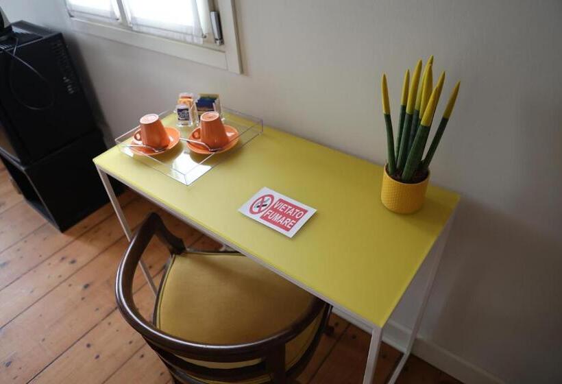 Номер Стандарт, Domus Aquenigre