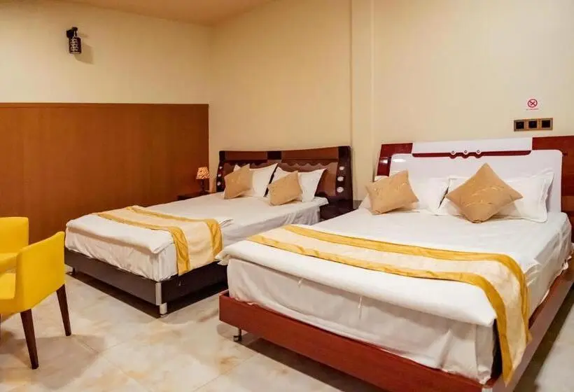 اتاق لوکس, Ekefaru Inn
