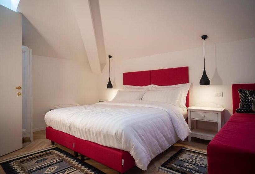 اتاق استاندارد سه نفره, B&b Piedicastello