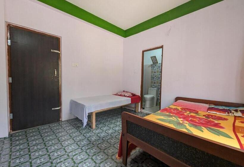 اتاق استاندارد, Roshani Guest House And Restaurant Ngadi Bazar