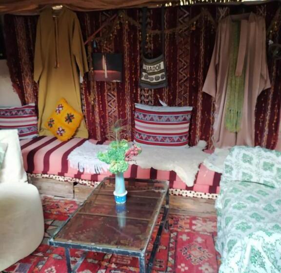 اتاق استاندارد با تراس, Café Autor Dan Et Eger Nouvelle Restaurant