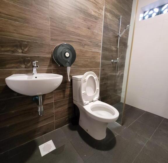 تختخواب در اتاق مشترک, Wink At Perak Road