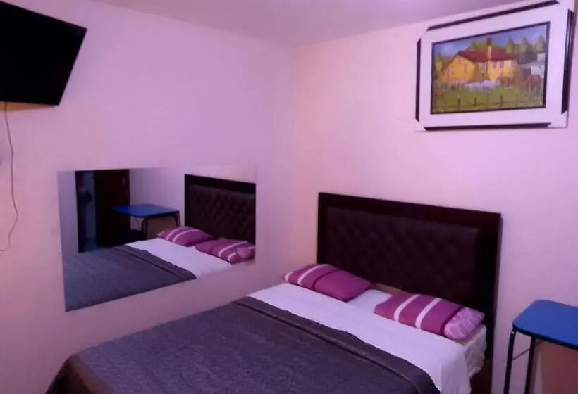 Standard Kolmen Hengen Huone, Hostal El Chachani