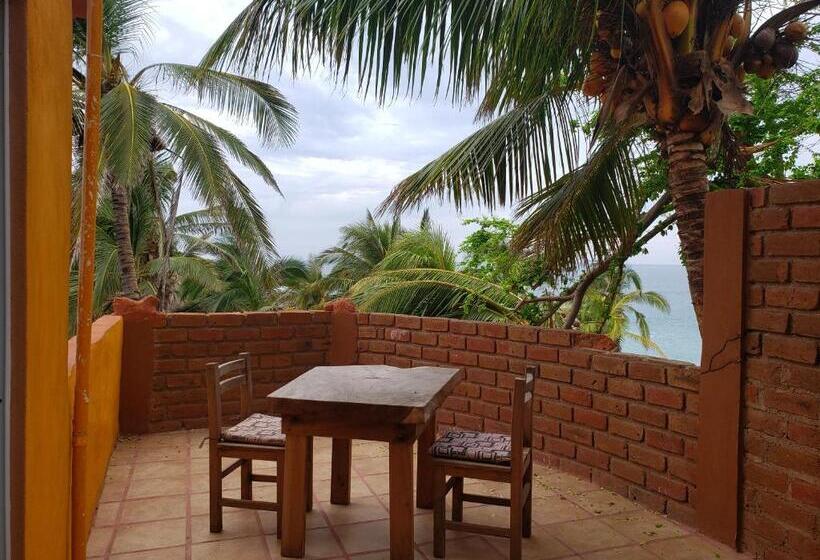 غرفة قياسية مطلّة علي البحر مزوَّدة بشُرفة, Ito El Rinconcito Playa Mayto