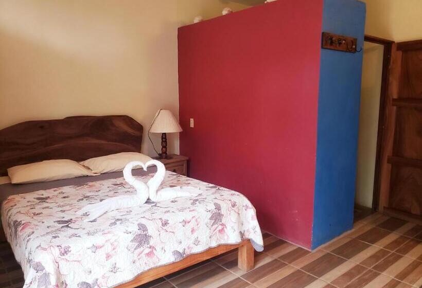 غرفة قياسية مزوَّدة بتراس, Ito El Rinconcito Playa Mayto