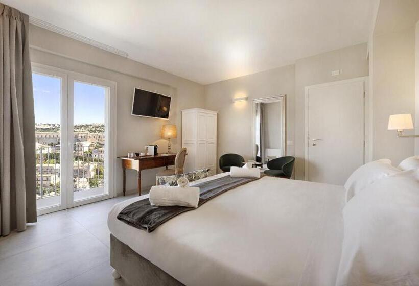 스탠다드 룸 킹사이즈 침대, Itria Modica