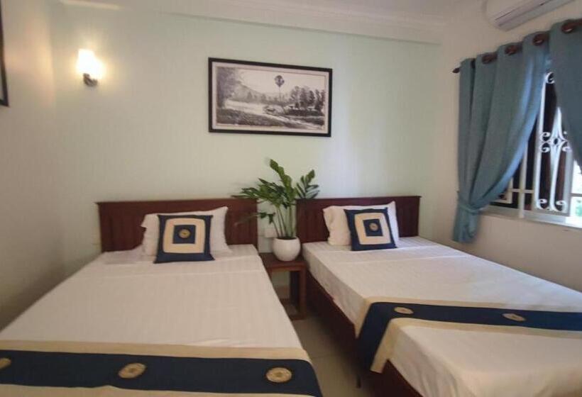 غرفة قياسية مطلّة علي الحديقة, Le Watwam