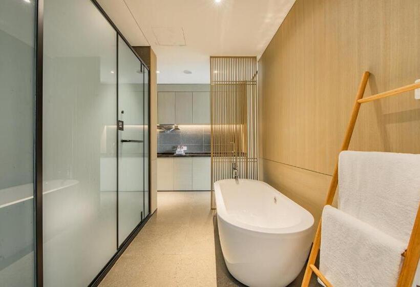 带特大床的标准间, Mogan Valley Resort