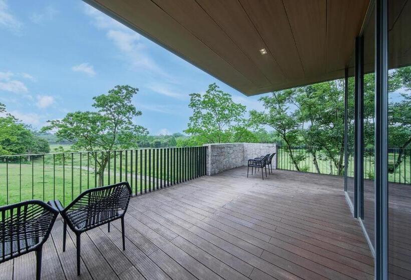 带特大床的标准间, Mogan Valley Resort