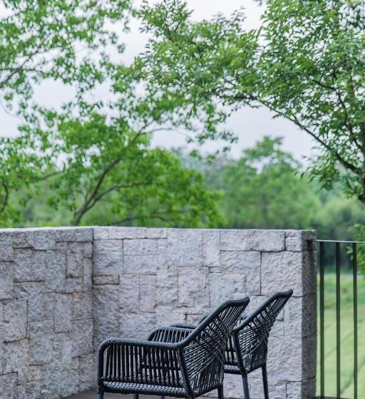 带特大床的标准间, Mogan Valley Resort