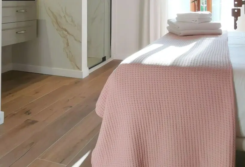 スーペリアールーム, Moonten Boutique Stay