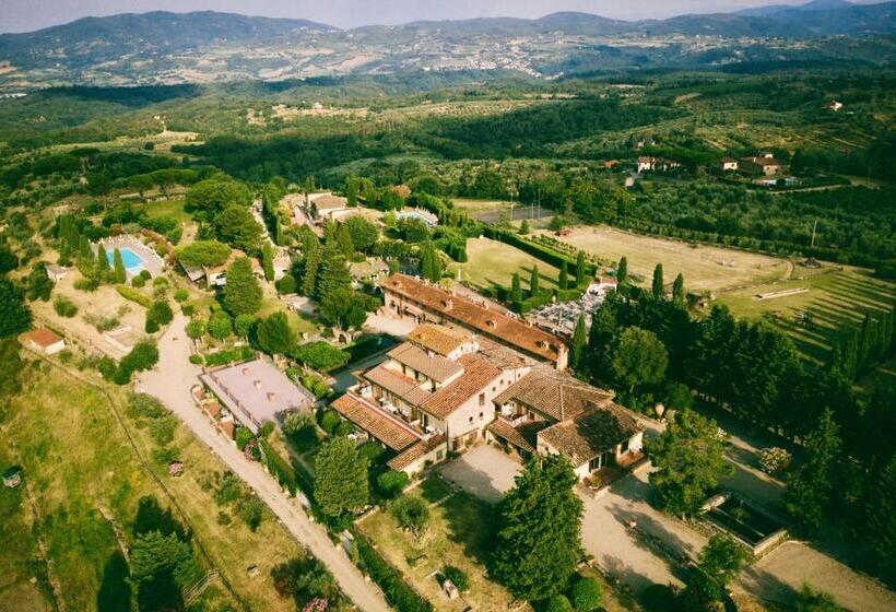 Номер Стандарт с Террасой, Isa Hotel With Swimming Pool Immersed In Tuscan Nature In San Donato Fronzano, Rooms With Air Condit