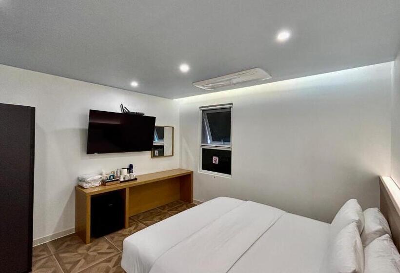 Номер Стандарт, Browndot Yangnam