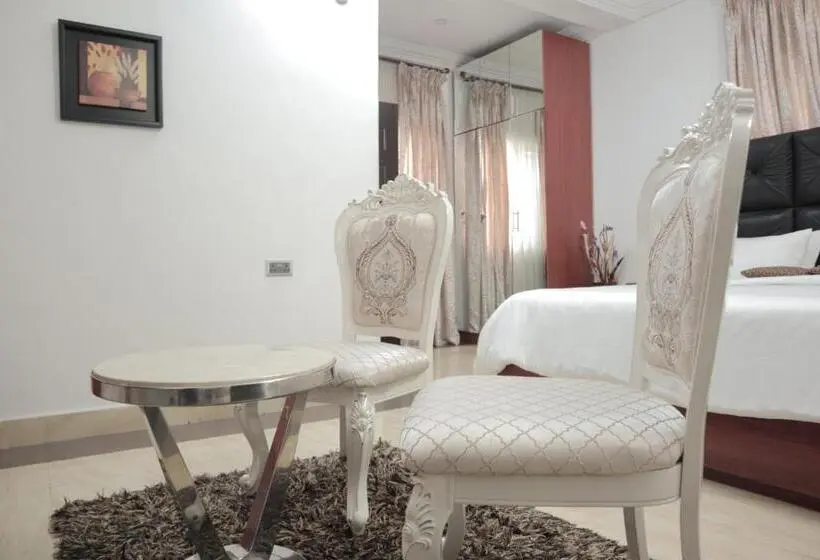 اتاق استاندارد, Ug Wils Hotels And Suites
