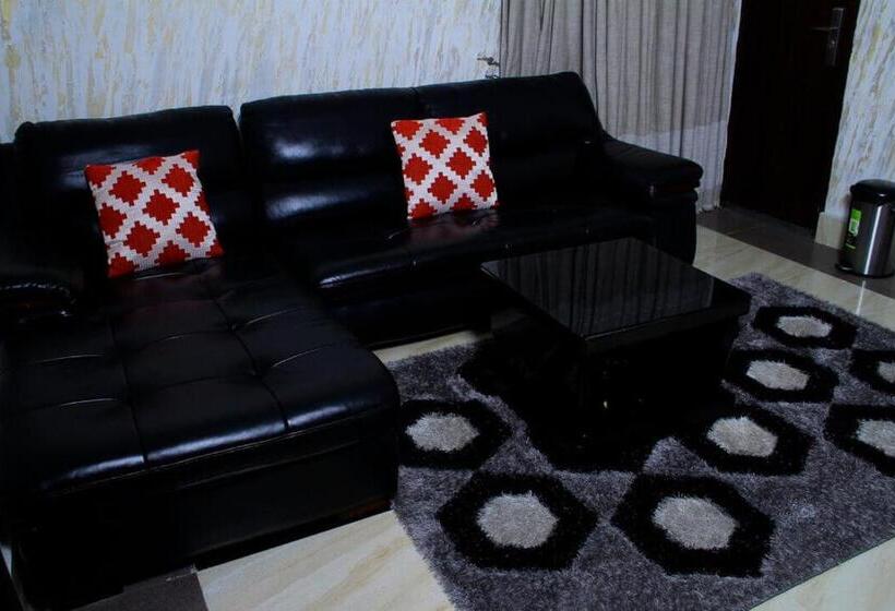 اتاق لوکس, Ug Wils Hotels And Suites