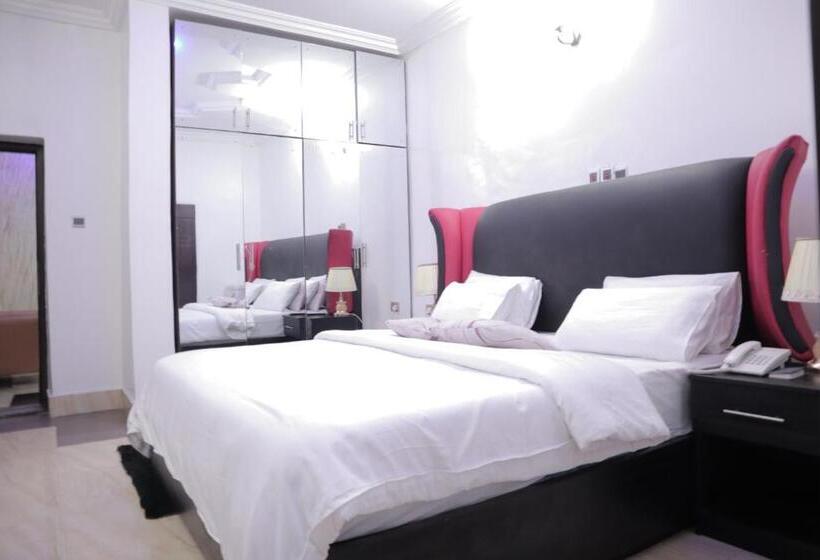 اتاق استاندارد, Ug Wils Hotels And Suites