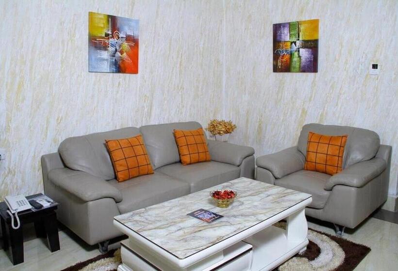 اتاق استاندارد, Ug Wils Hotels And Suites