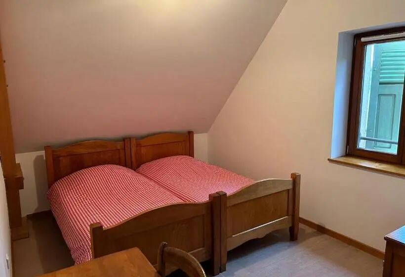 Standard-huone Jaettu Kylpyhuone, Auberge Du Graber