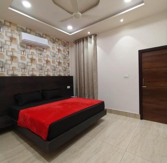 Номер Стандарт Индивидуальный, Mi Rooms, Hoshiarpur