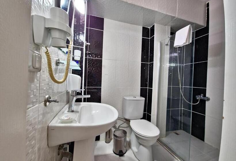 اتاق استاندارد, şirin Baba Otel