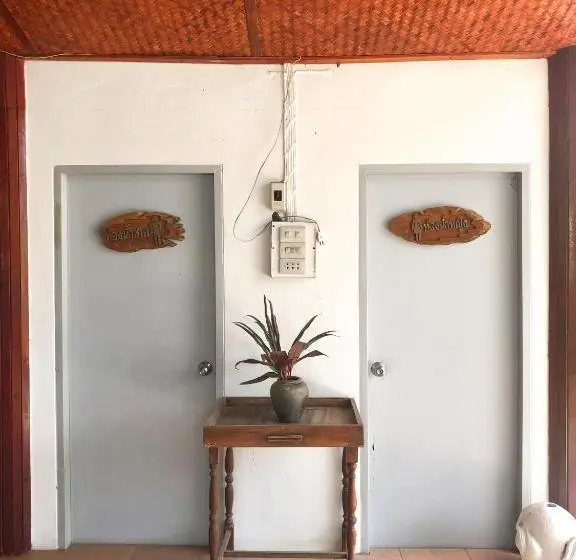 Standard-bungalow 3 Makuuhuonetta, River Flow House Bangtanod