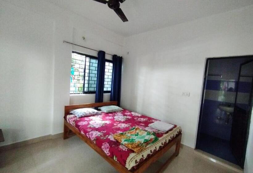 اتاق استاندارد با چشمانداز دریا, The Valley