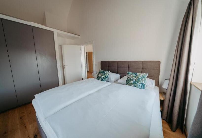 Апартаменты 1 Спальня с Террасой, Relax Apartments Hochgraßnitzberg