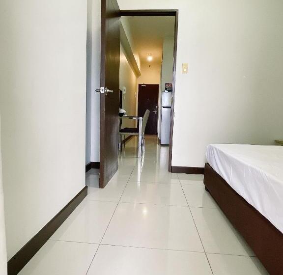 اتاق استاندارد با بالکن, Admiral Baysuites 1 Br Unit