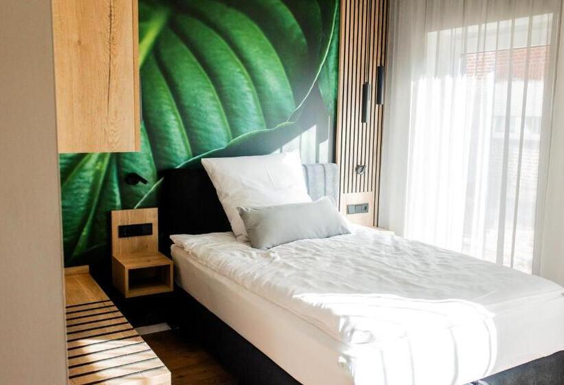 Номер Стандарт Индивидуальный, Boardinghouse Hense