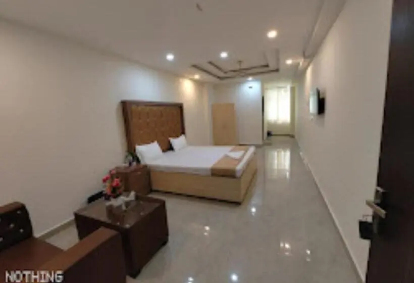 デラックスルーム, Buddha Resort Hotel & Restaurant,aurangabad