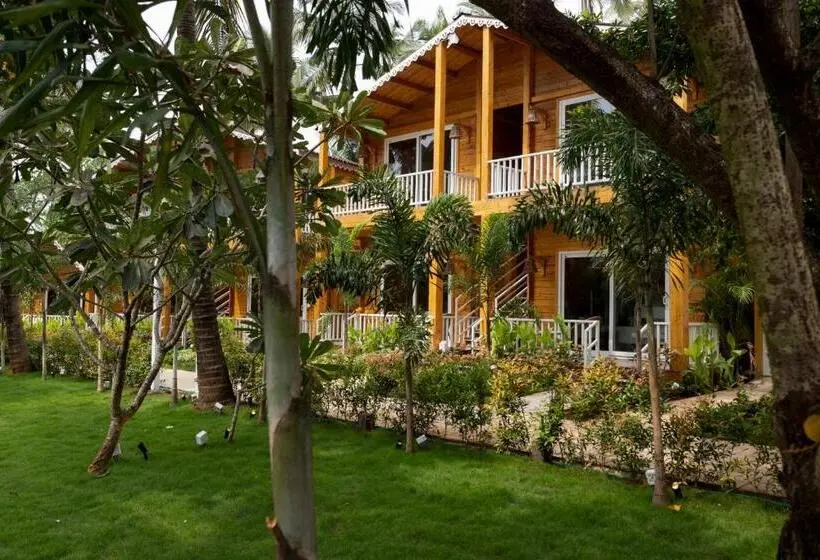 バルコニー付きスタンダードルーム, Aralea Beach Resort By Stone Wood, Morjim