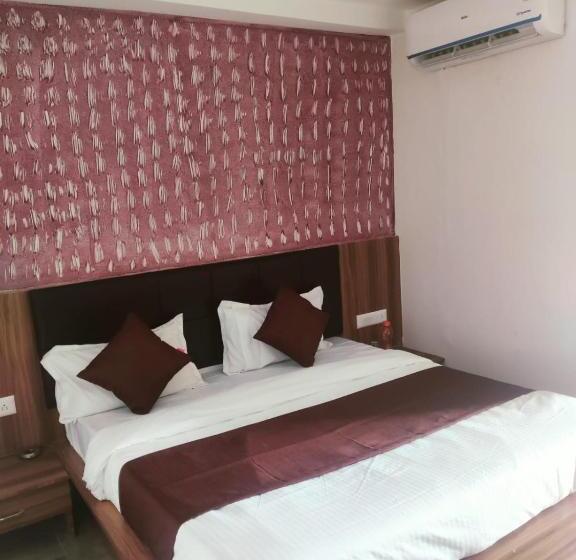 Quarto Deluxe, Kalash