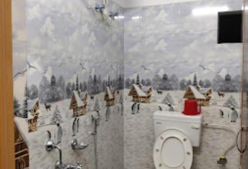 スタンダードルーム, Loknath Guest House Tripura