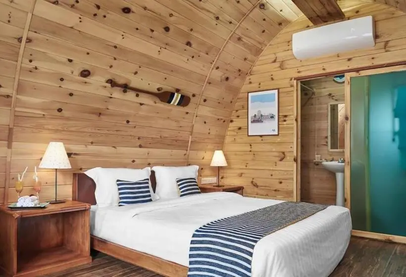 Standard-huone King-vuode, Pod Village By Independence Hotels